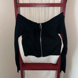 Forever 21 Black Ribbed Zip-Up Off-the-Shoulder Crop Top